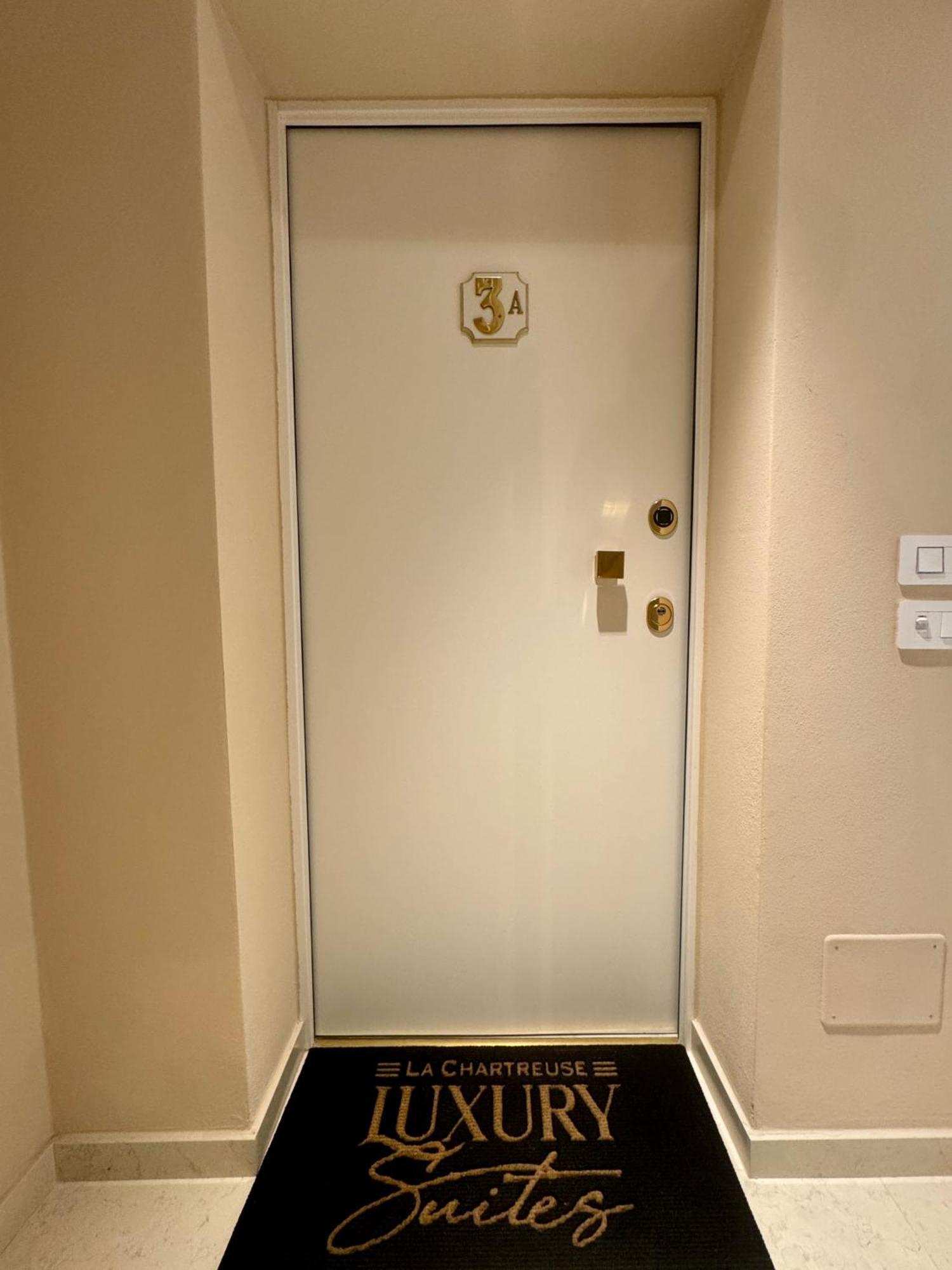 La Chartreuse Luxury Suites Parma Exterior photo