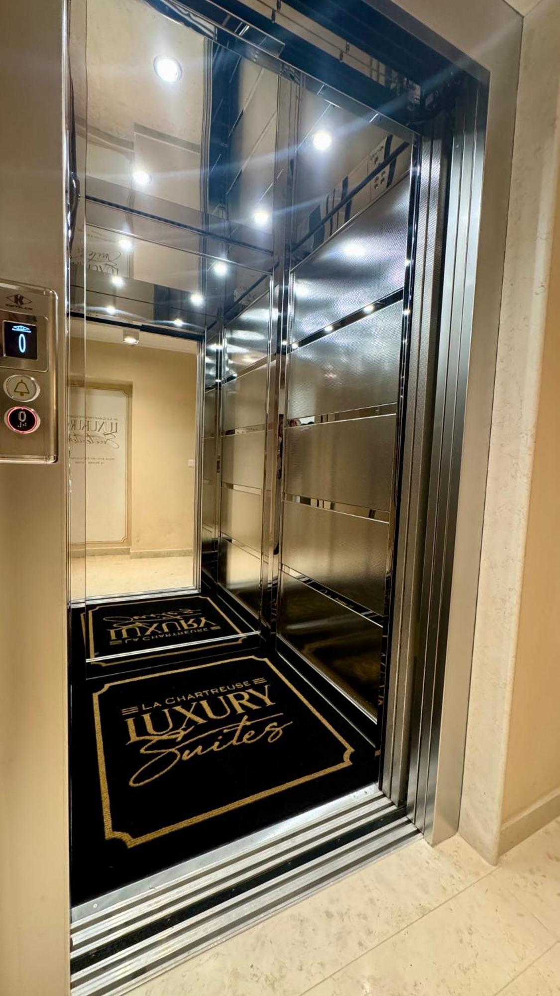 La Chartreuse Luxury Suites Parma Exterior photo