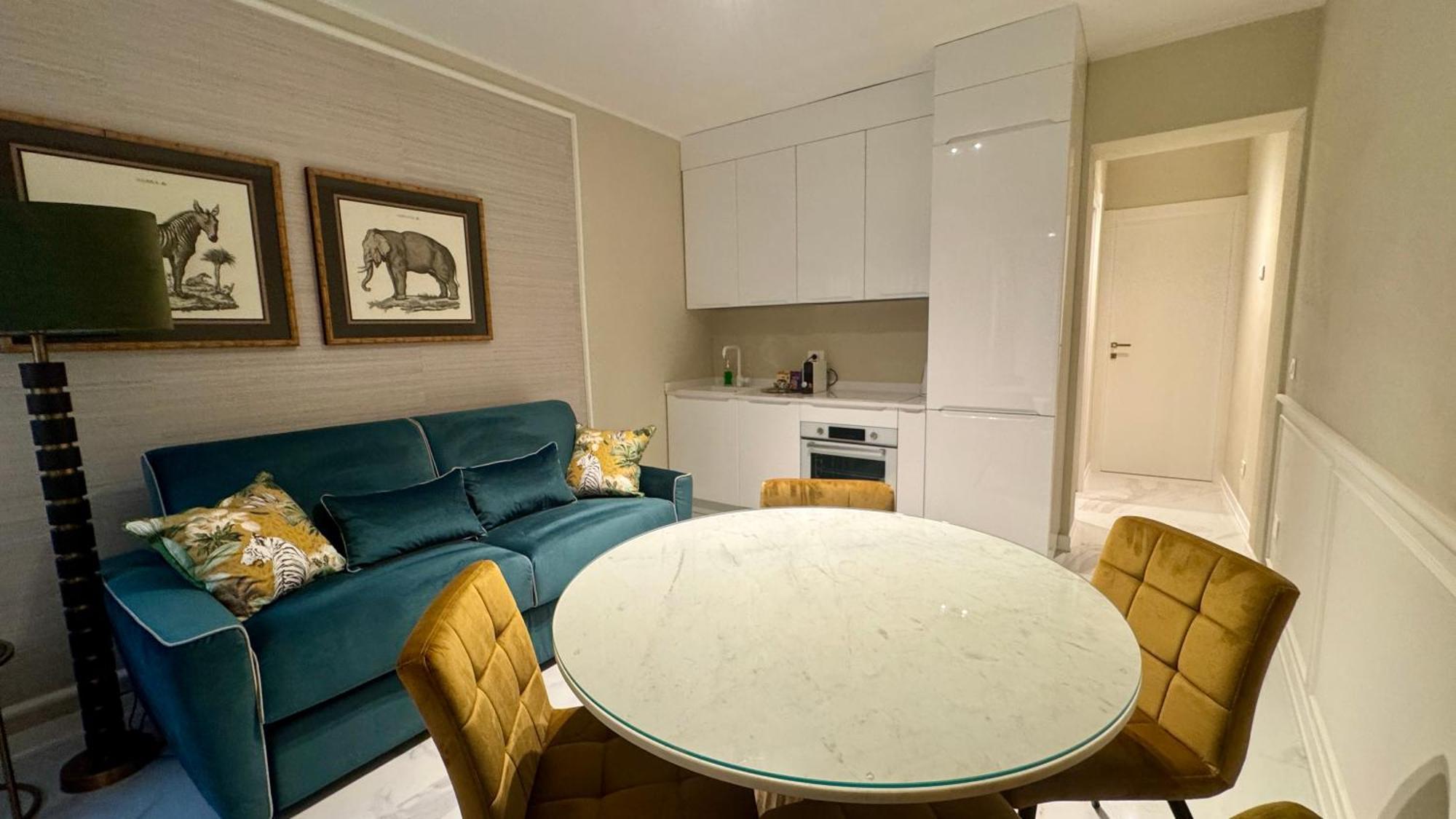 La Chartreuse Luxury Suites Parma Exterior photo