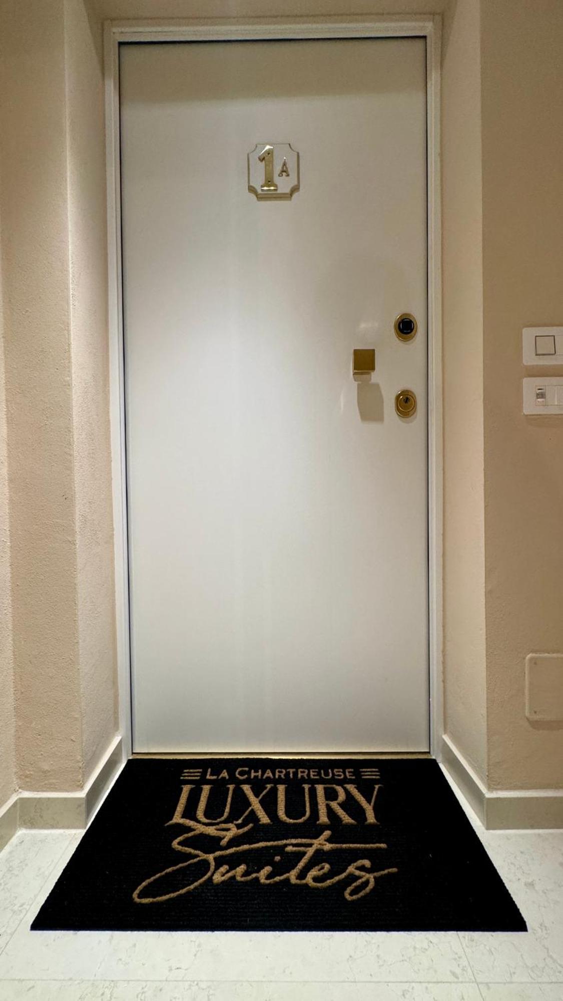 La Chartreuse Luxury Suites Parma Exterior photo
