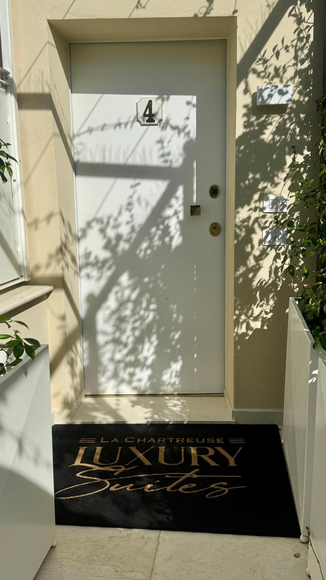 La Chartreuse Luxury Suites Parma Exterior photo